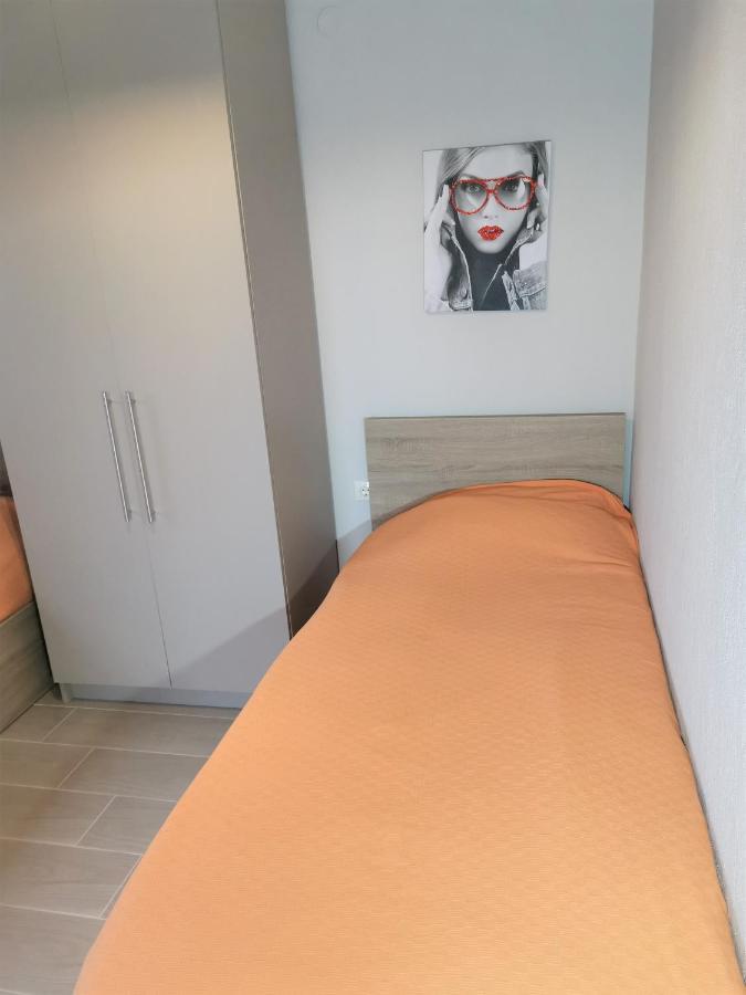 Nikiti Modern Villa Eksteriør billede