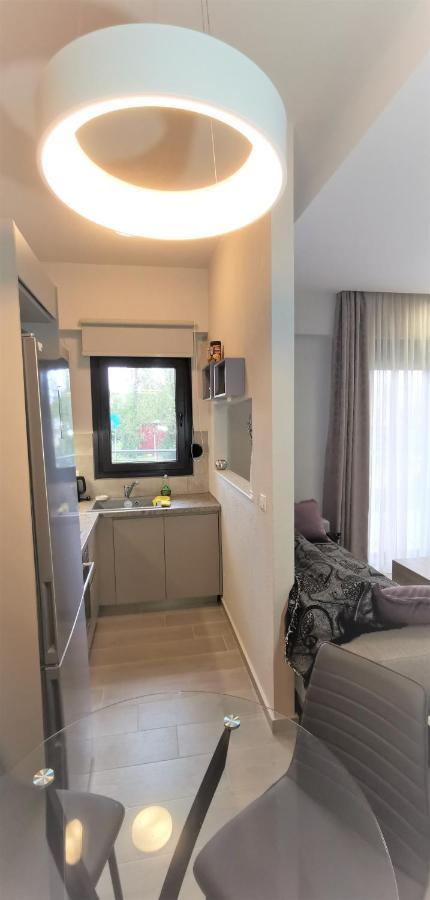 Nikiti Modern Villa Eksteriør billede